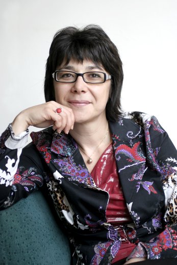 адвокат Миглена Андрова, данъчно право, търговско право, вещно право, бракоразводни дела и др в град Пловдив.